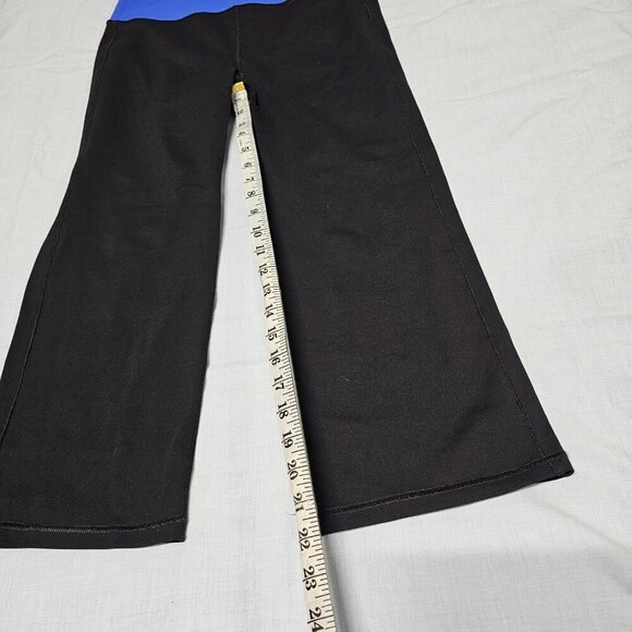Alo Yoga Coolfit Capri Leggings Women Size S Black Straight Leg - Picture 10 of 12